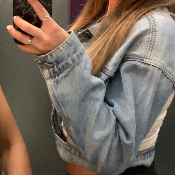 FN i be drippin’ denim jacket - Picture 4 of 4